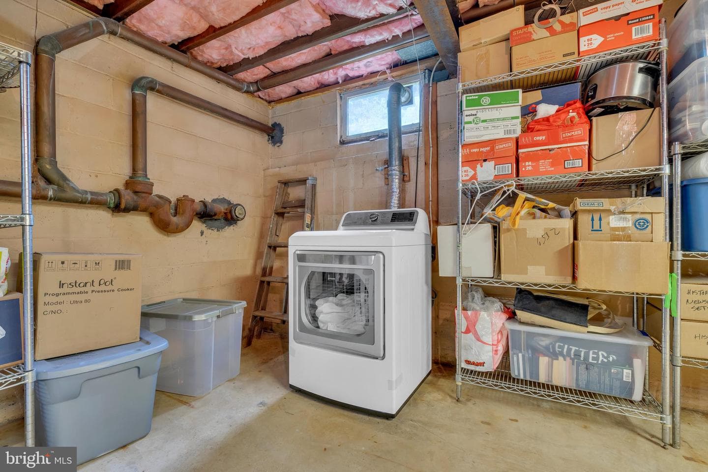 860 Queens Drive photo 51