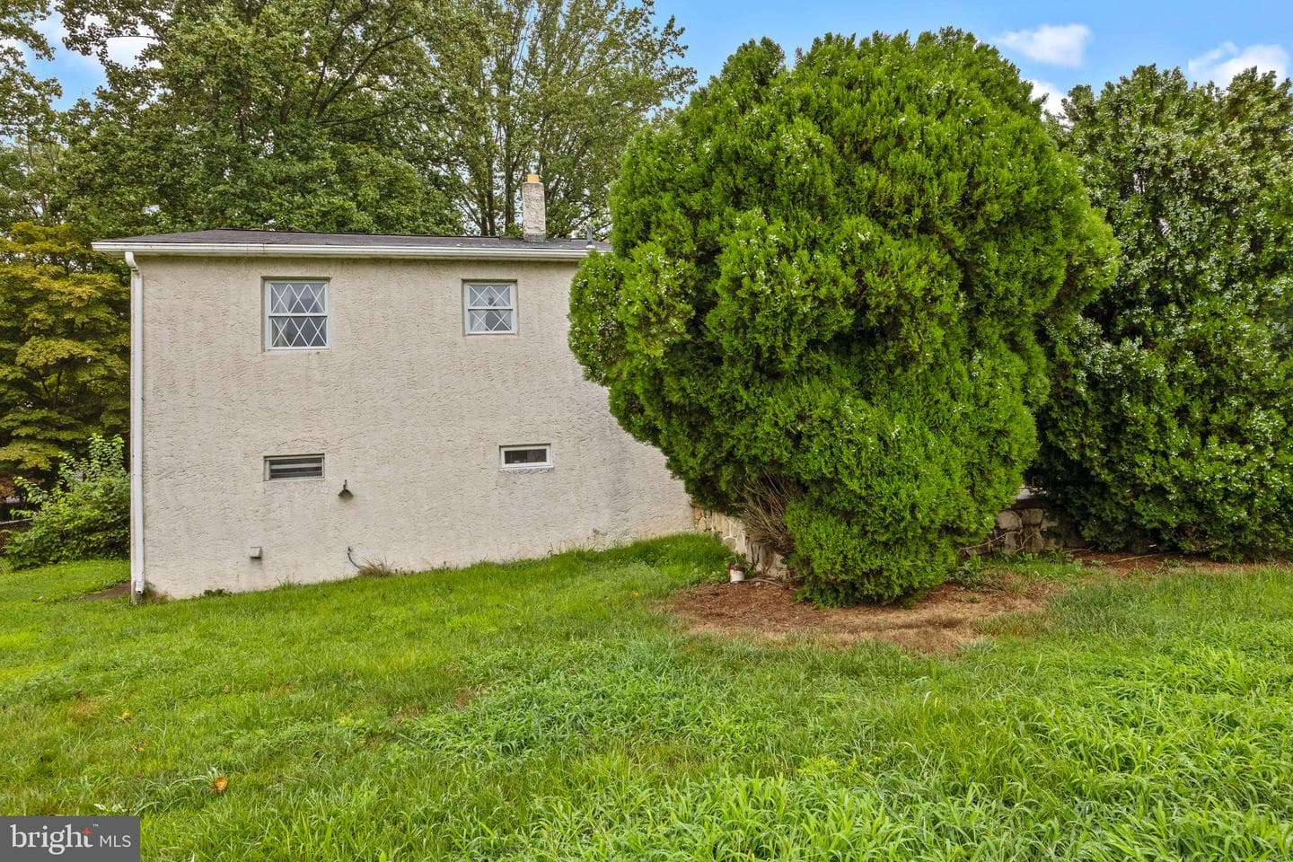 1941 Marshall Avenue photo 28