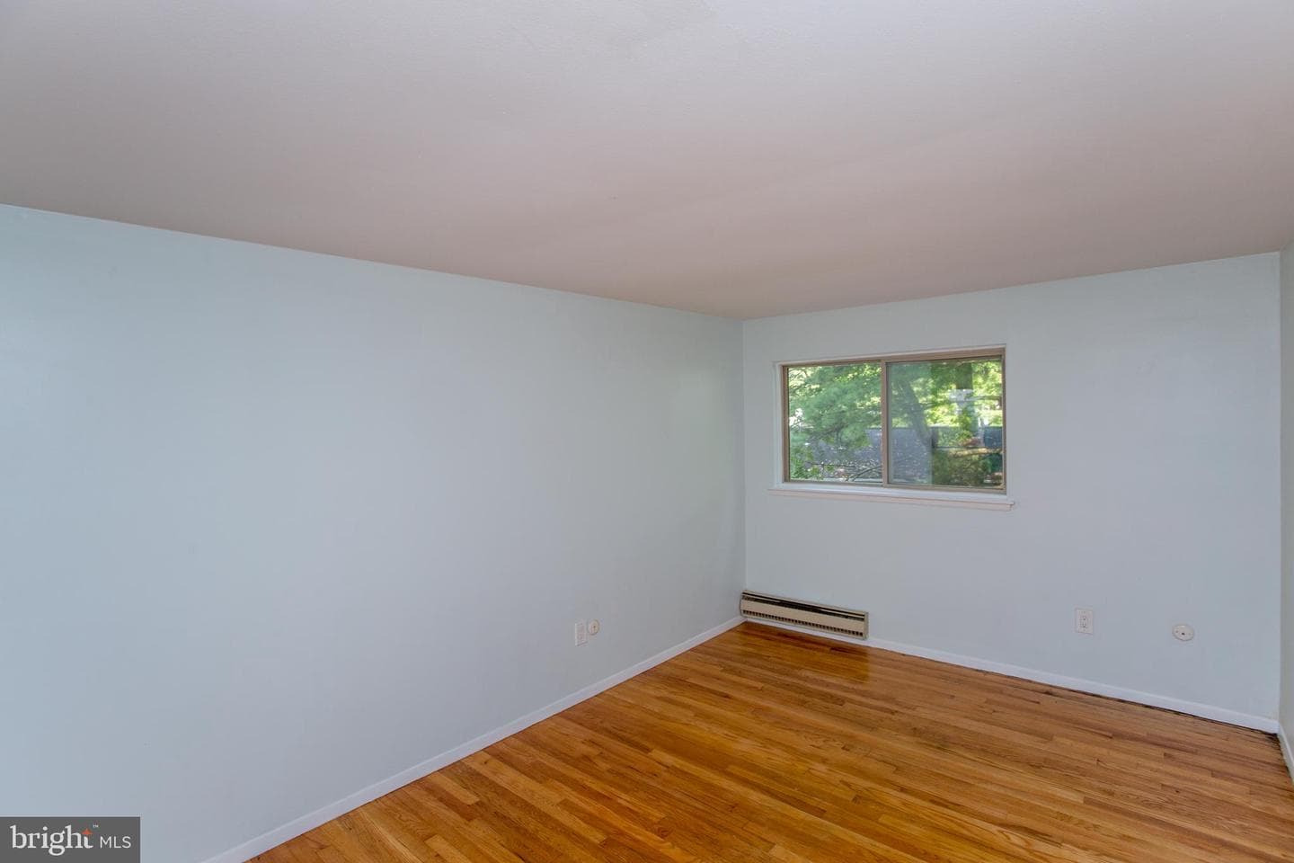 53 Belmont Square photo 23