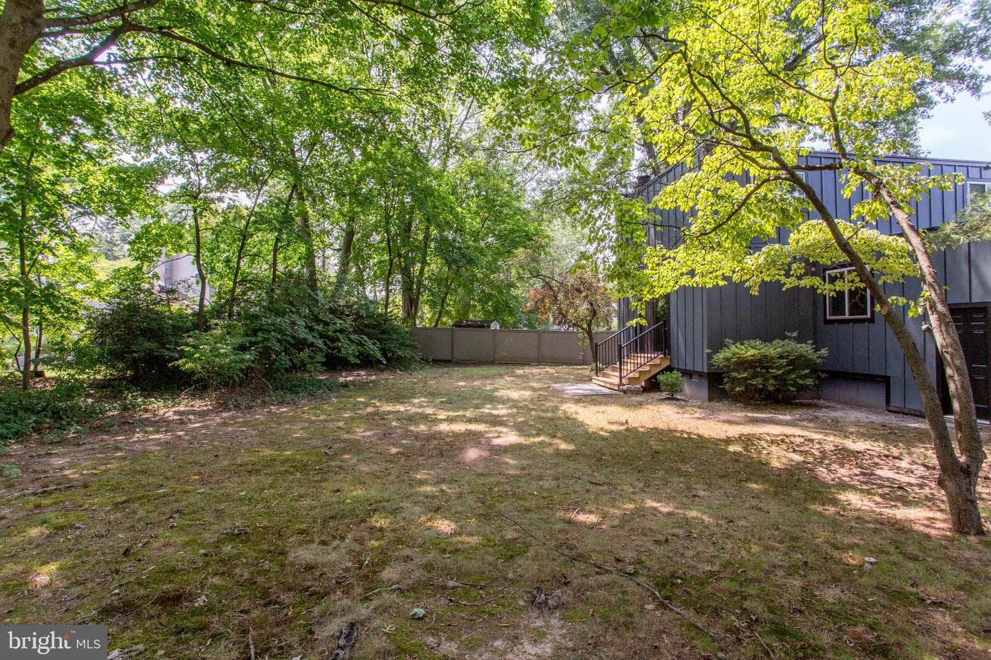 53 Belmont Square photo 28