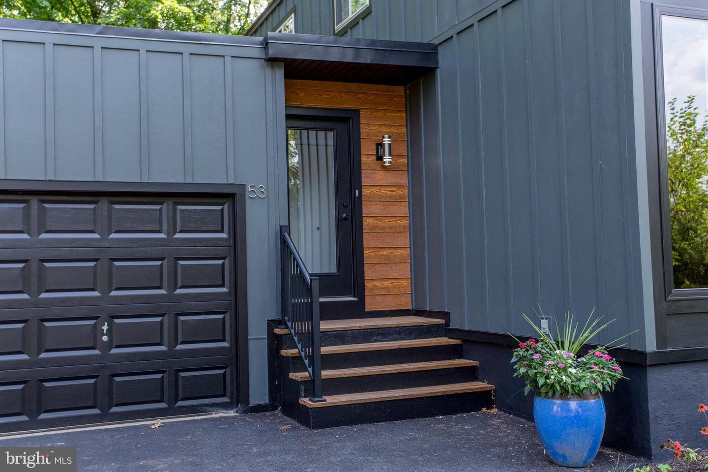 53 Belmont Square photo 32