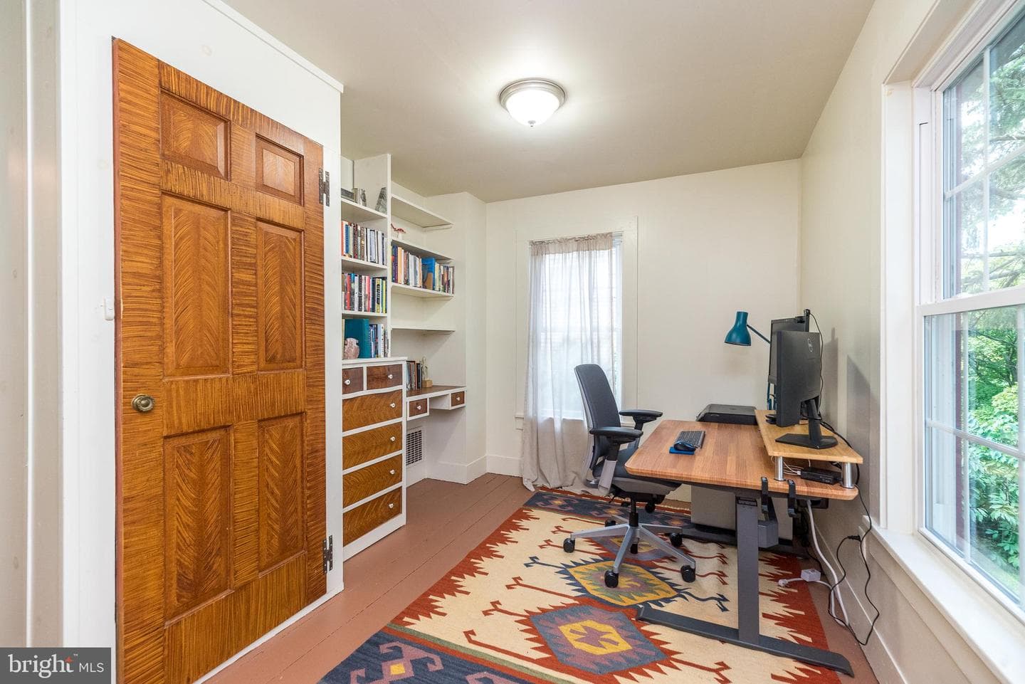 1055 River Road photo 26