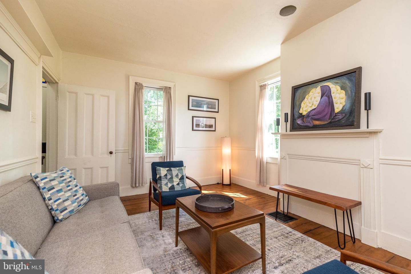 1055 River Road photo 4