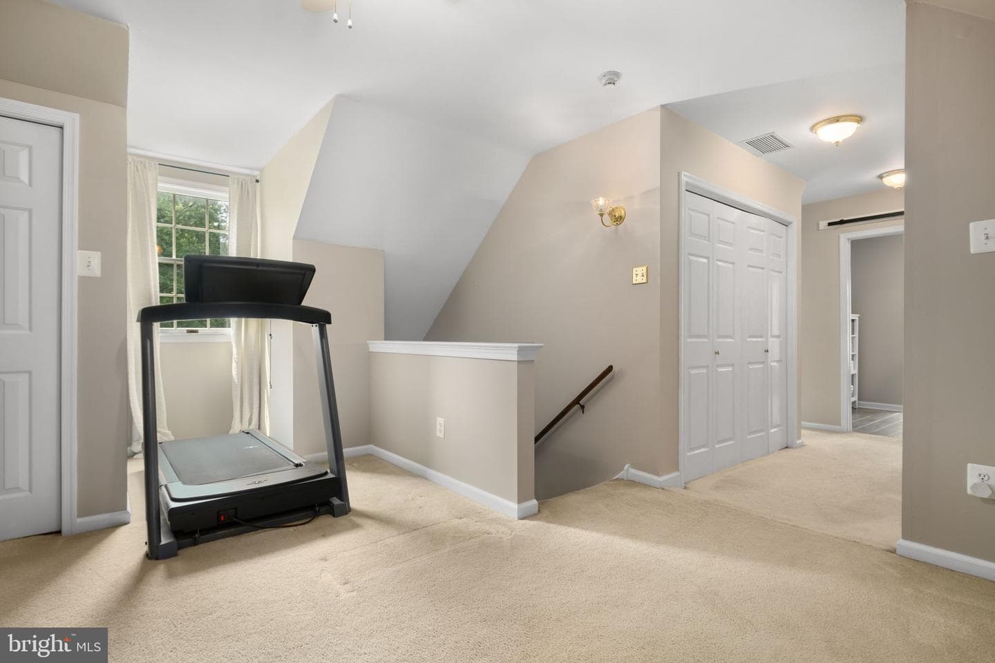 5954 Shetland Drive photo 35