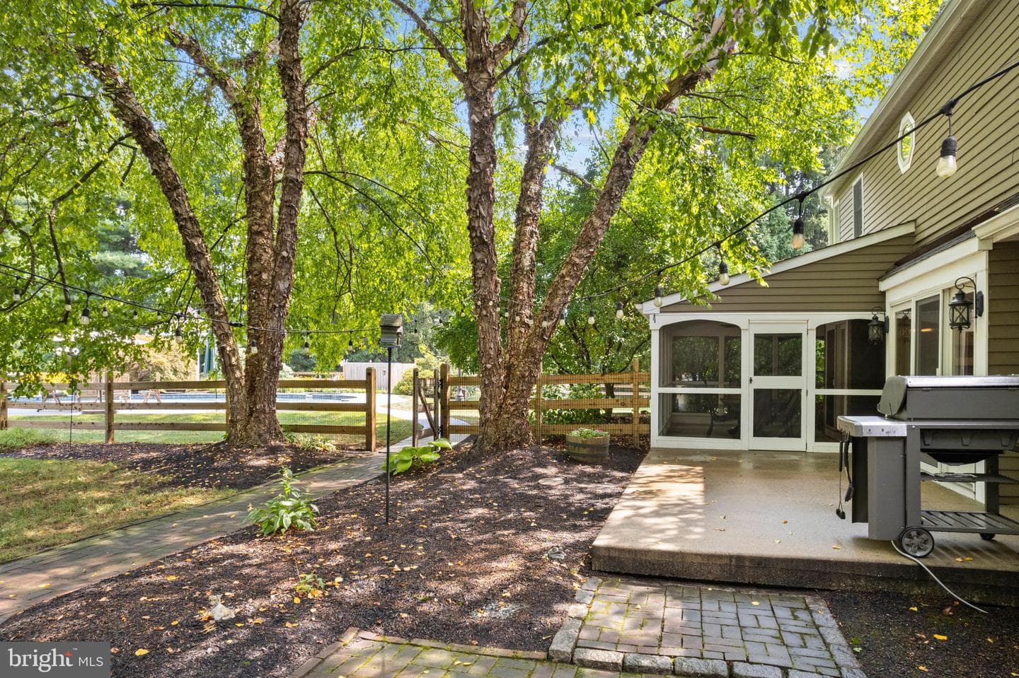 5954 Shetland Drive photo 42