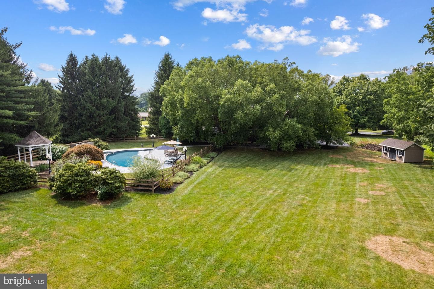 5954 Shetland Drive photo 47