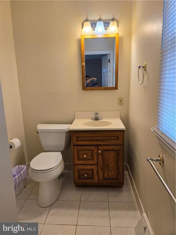 584 Lowell Road photo 16