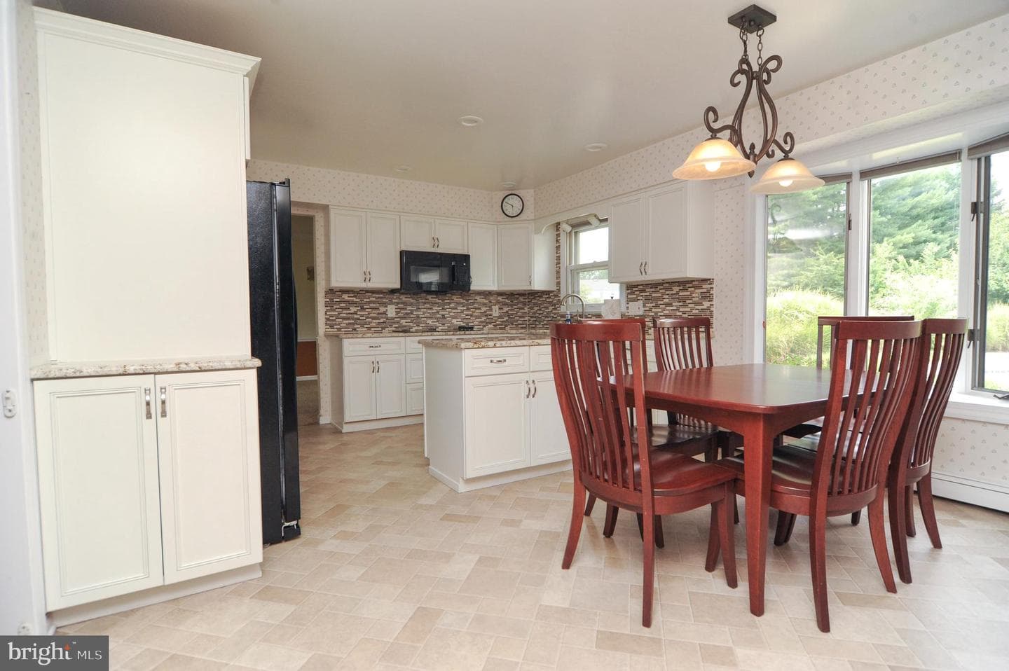 72 Karen Road photo 11