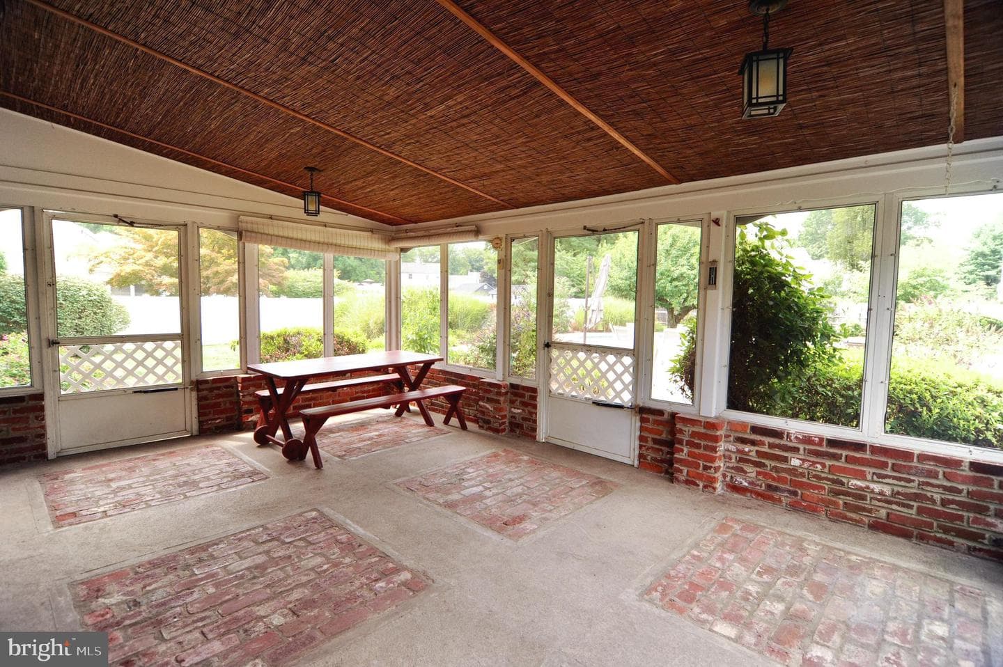 72 Karen Road photo 14