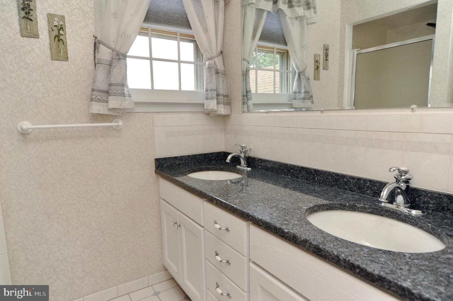 72 Karen Road photo 19