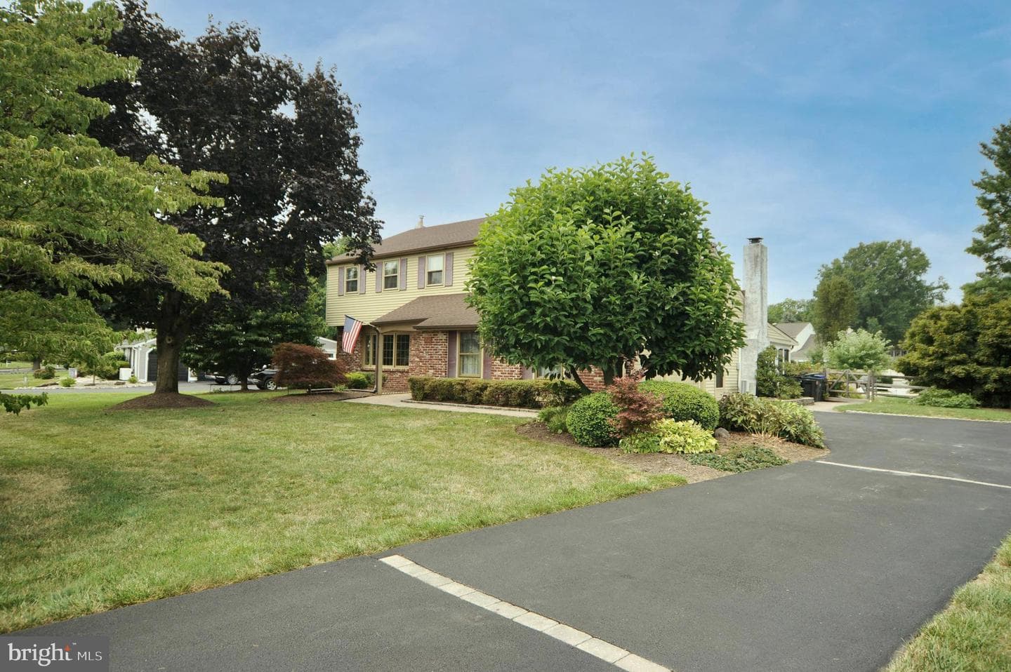 72 Karen Road photo 2