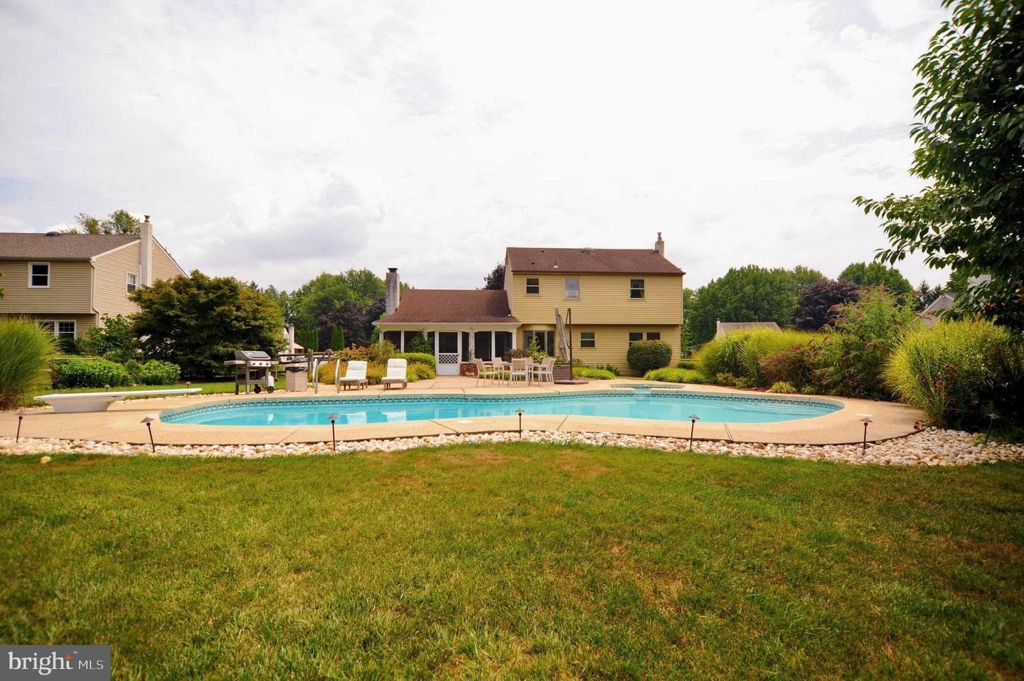 72 Karen Road photo 26