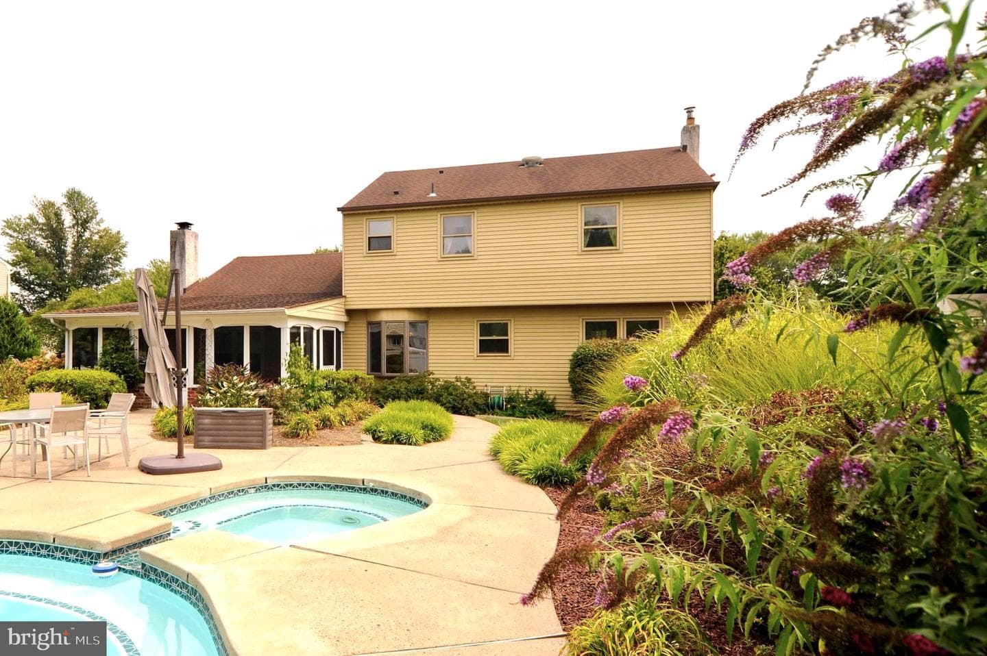 72 Karen Road photo 27