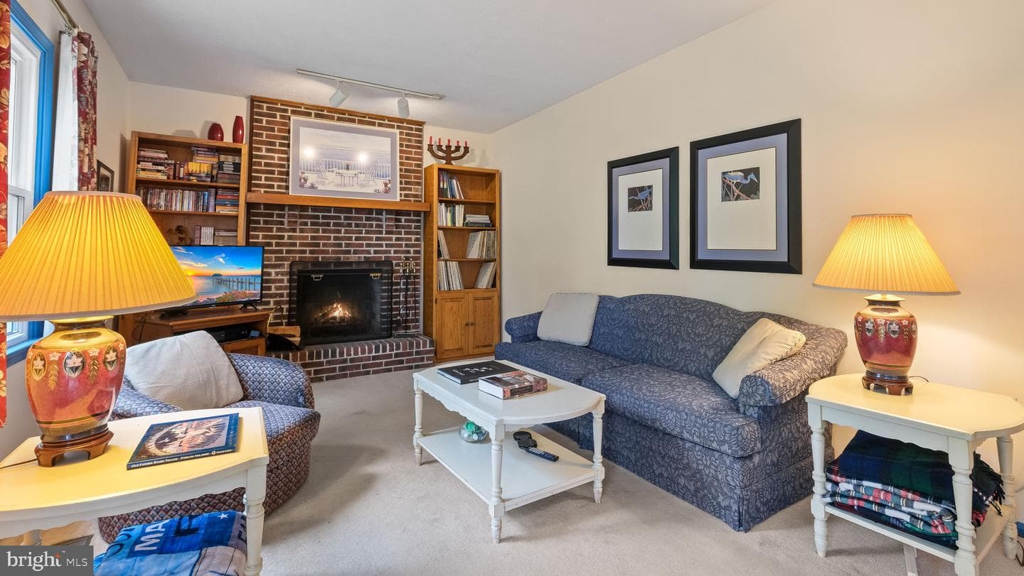 74 Chatham Place photo 15