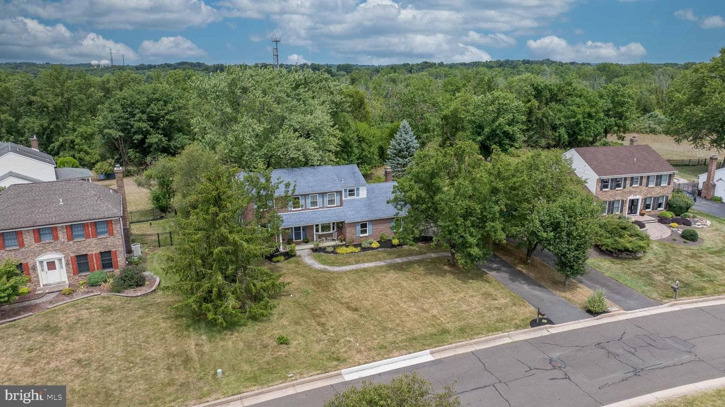 74 Chatham Place photo 27
