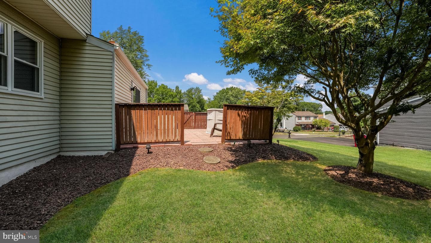 1275 Sturbridge Drive photo 18