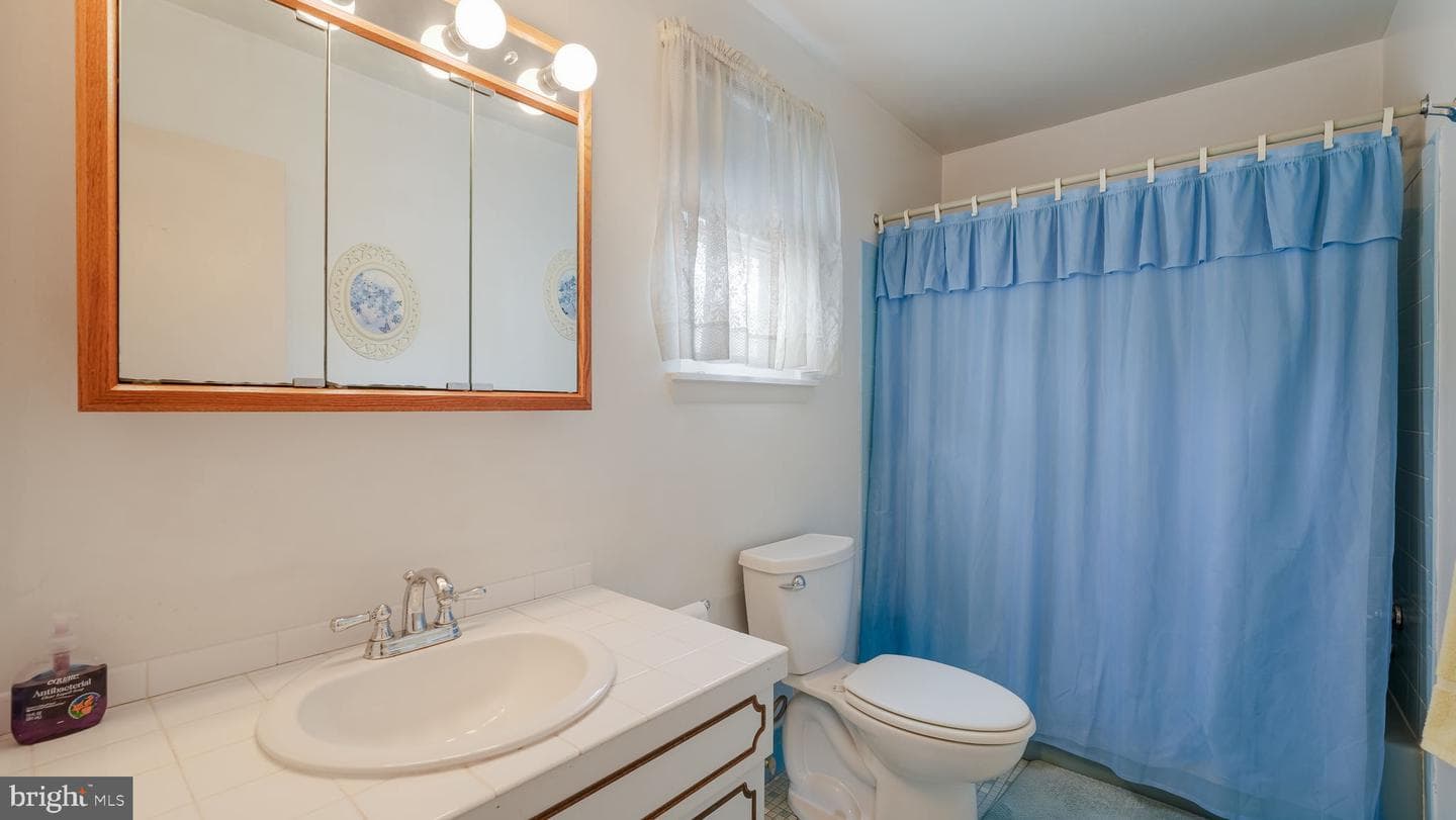 1275 Sturbridge Drive photo 25