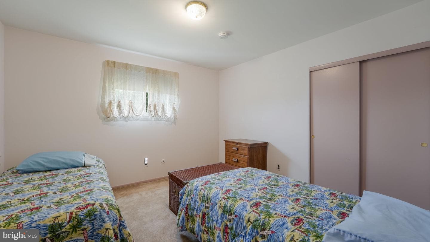 1275 Sturbridge Drive photo 28