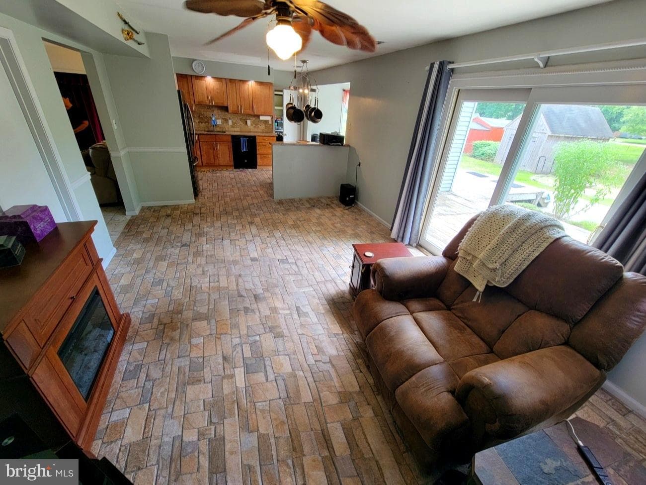 230 Estelle Lane photo 6