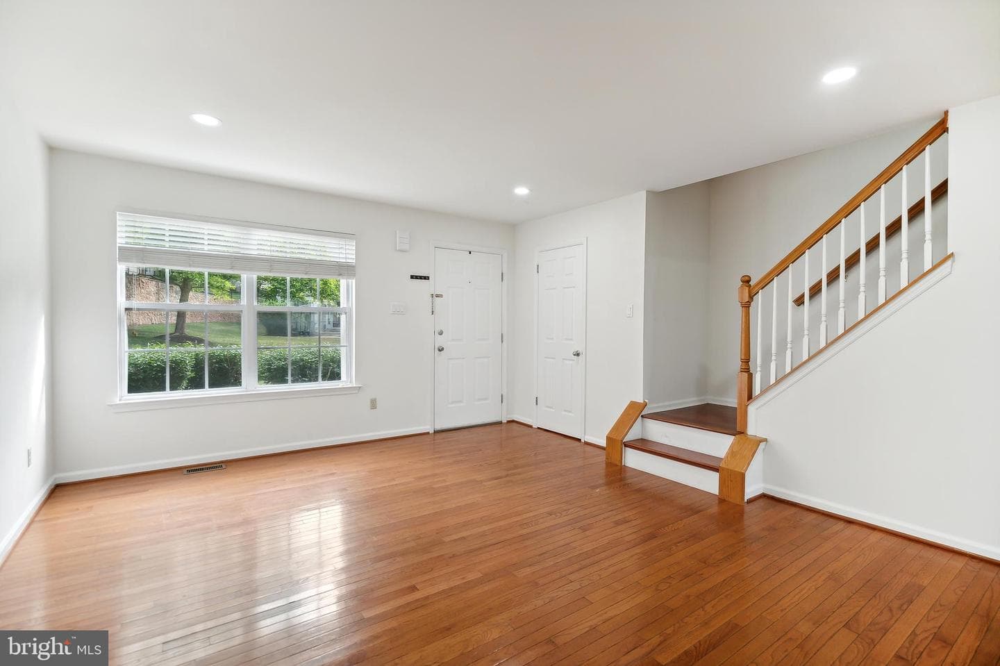 5477 Rinker Circle photo 7