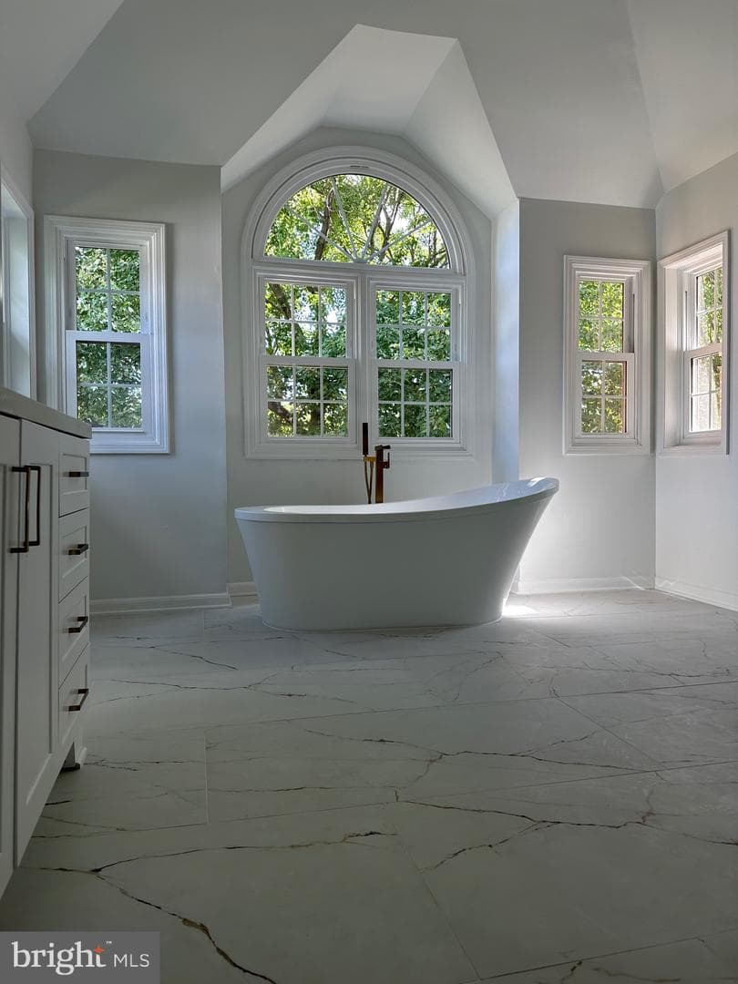320 Bunker Hollow Road photo 32