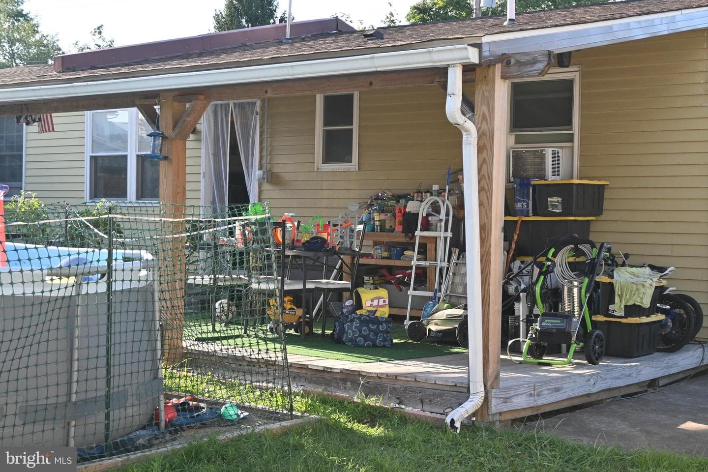 416 N Erie Avenue photo 41