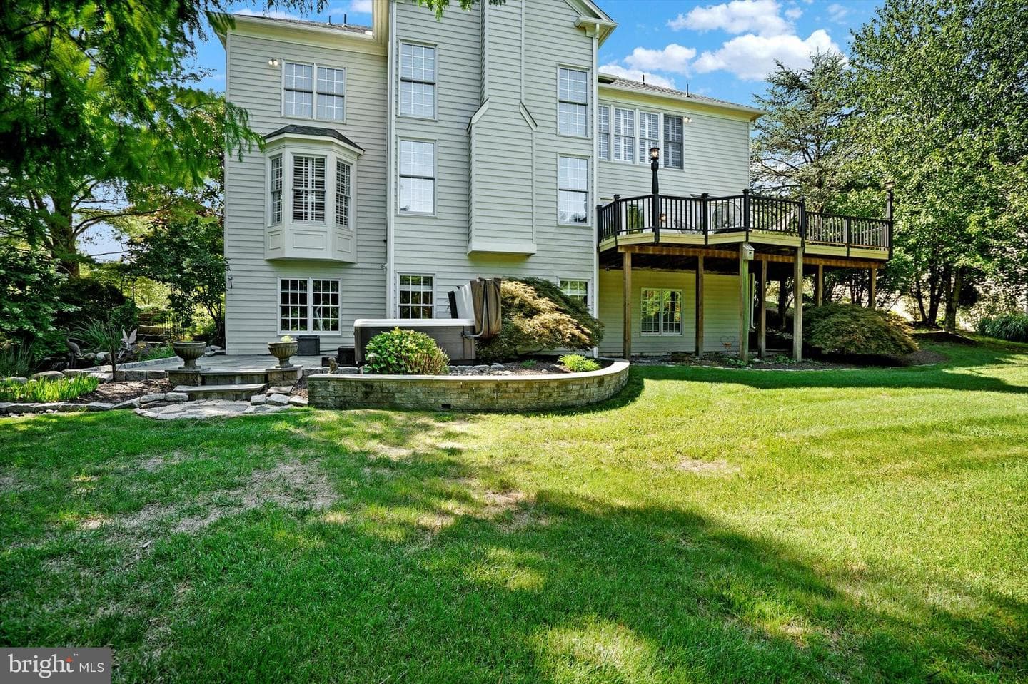 12 Millers Road photo 5