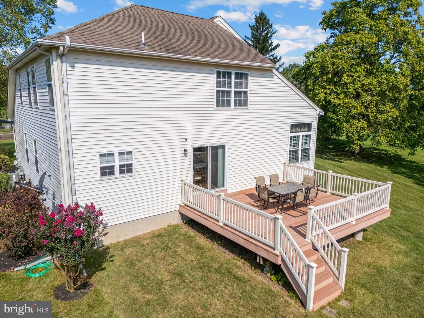 204 Whisper Way photo 9