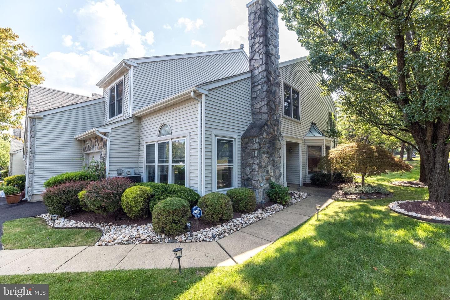 2 Northrup Court photo 2