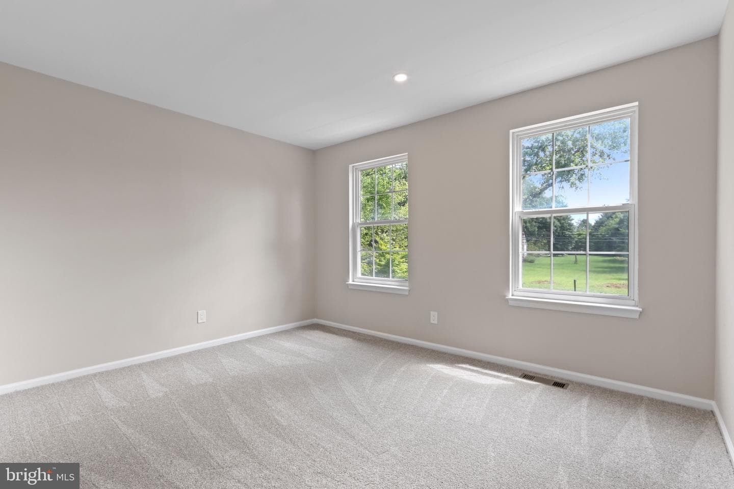 5587 Stump Road photo 35
