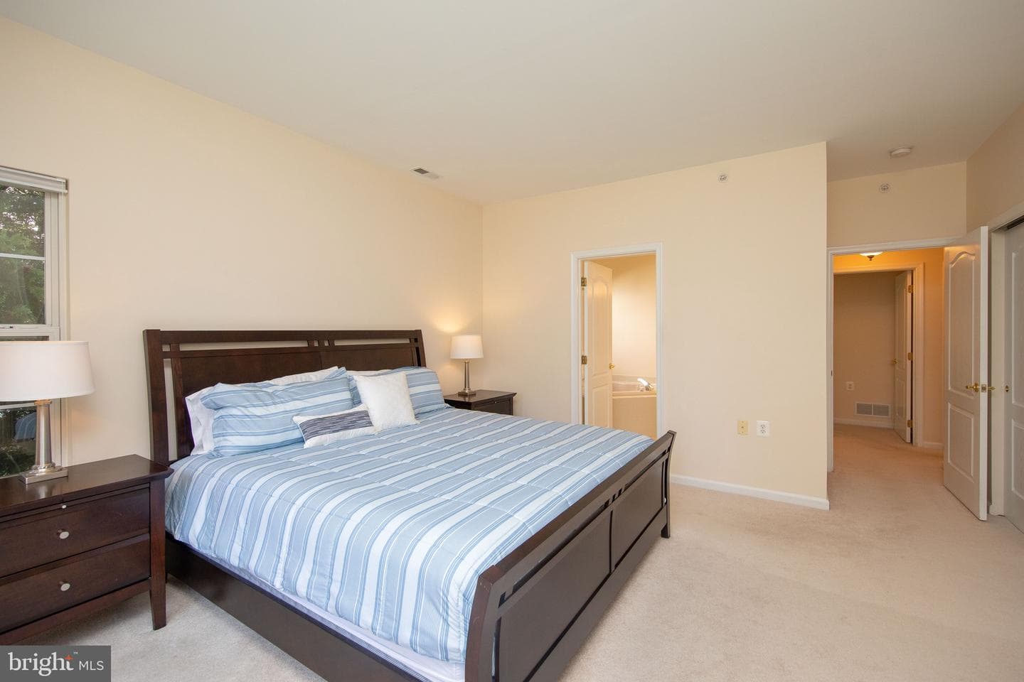 121 S Founders Court photo 34