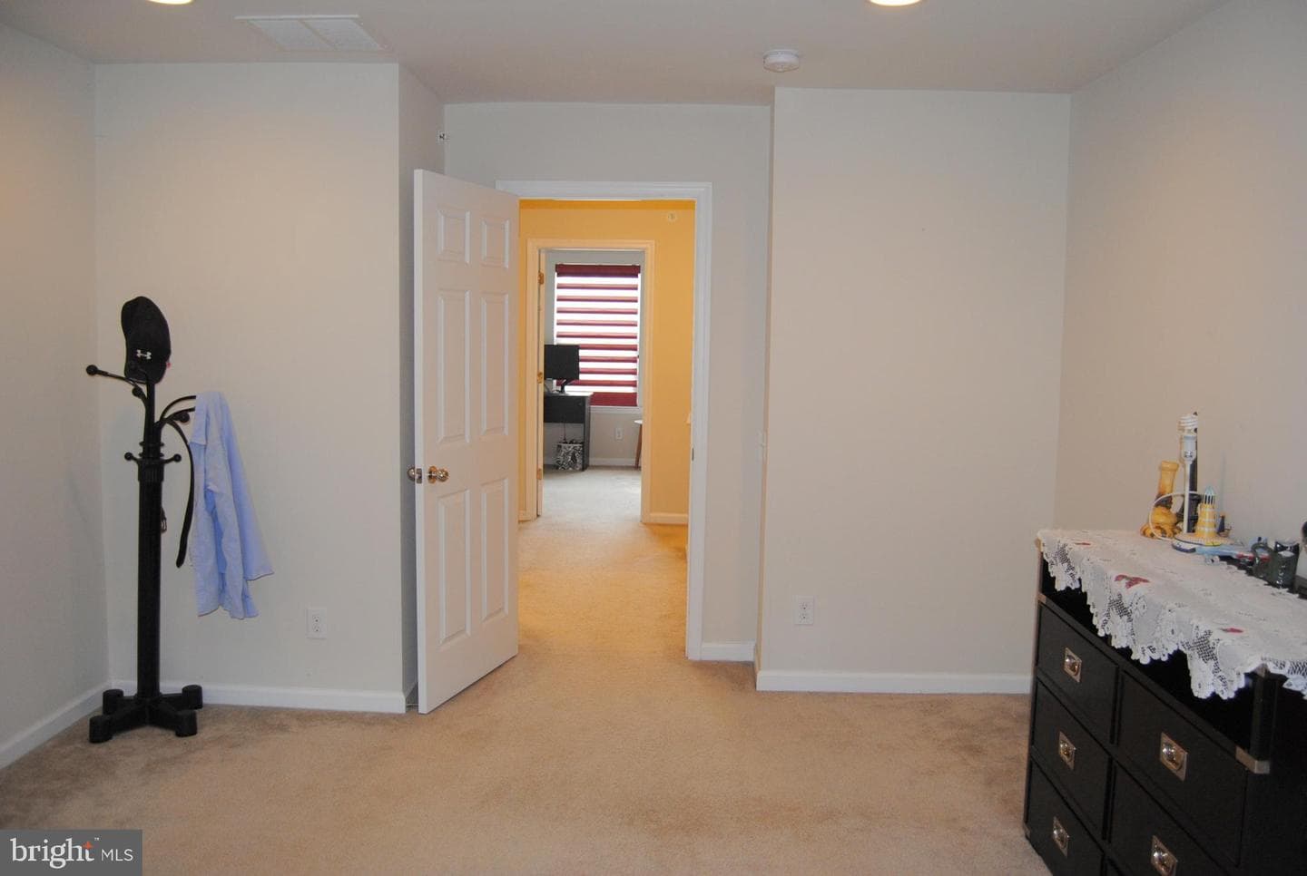 109 Admiral Lane photo 33