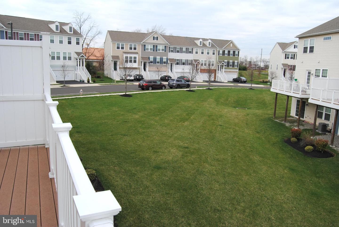 109 Admiral Lane photo 39