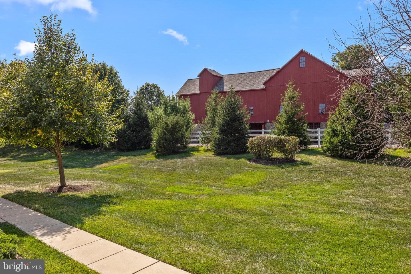 204 Worstall Alley photo 41