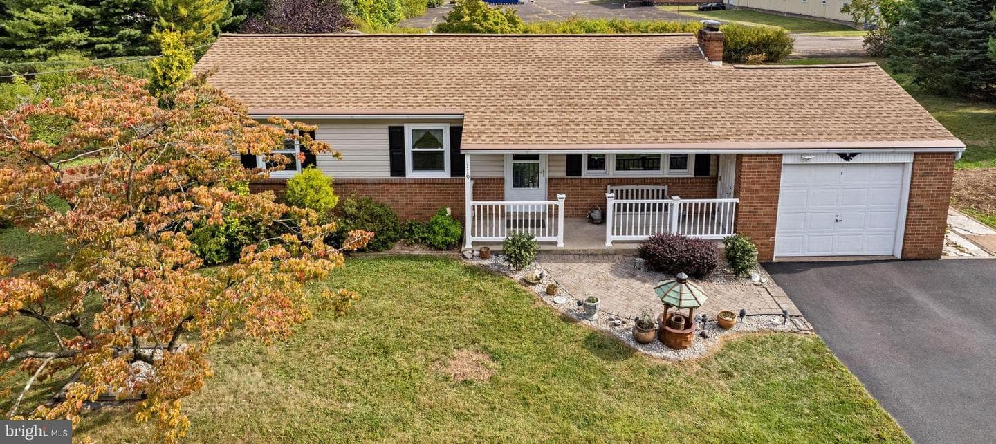 119 Cherry Lane photo 4