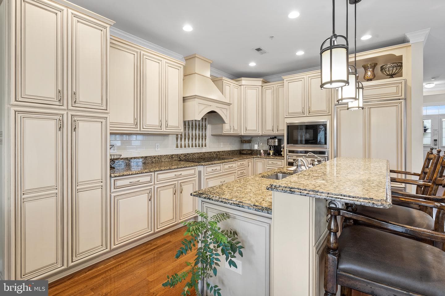 3207 Meadowview Circle photo 13