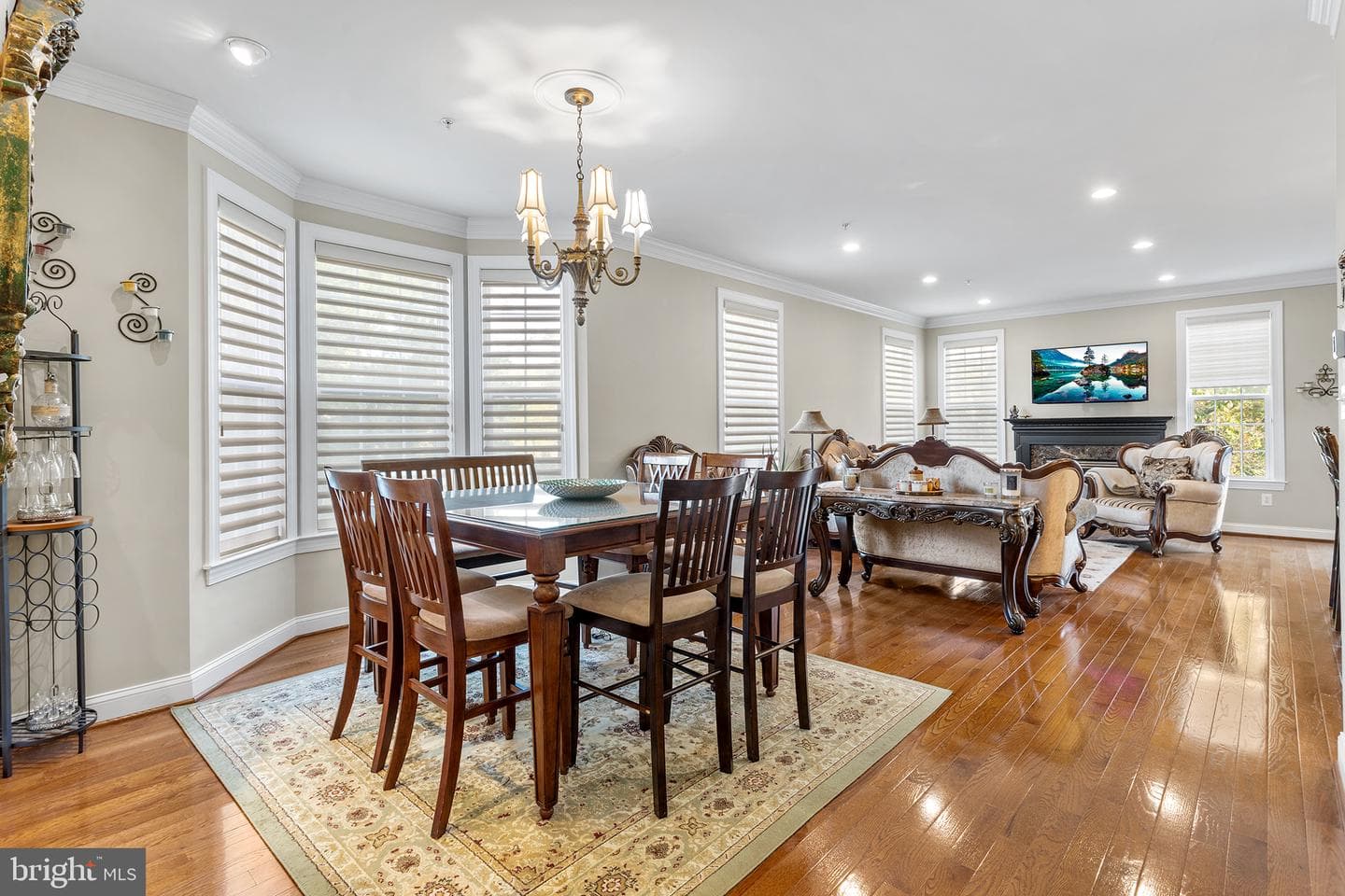 3207 Meadowview Circle photo 7