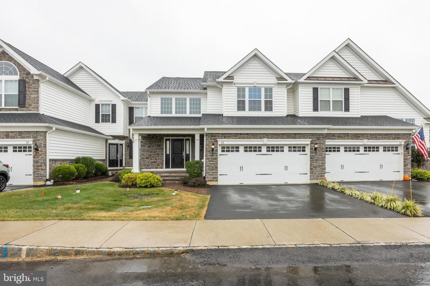 95 Lavender Drive photo 2