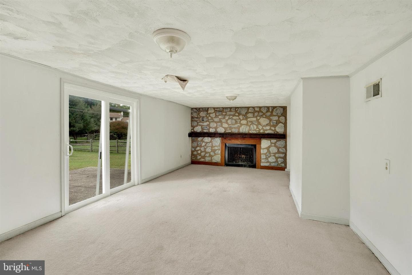 151 Dolington Road photo 10