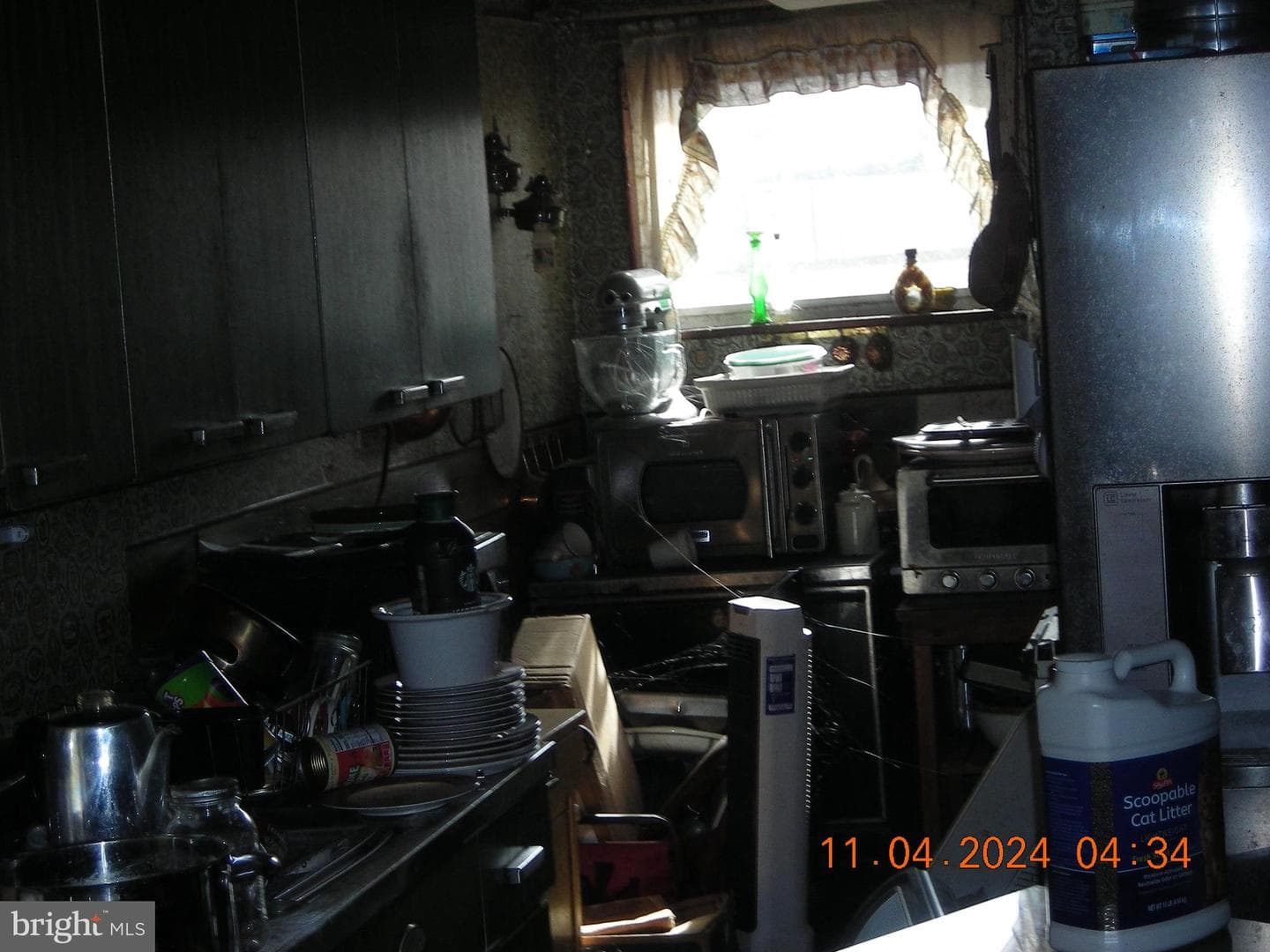 208 Thornridge Drive photo 12