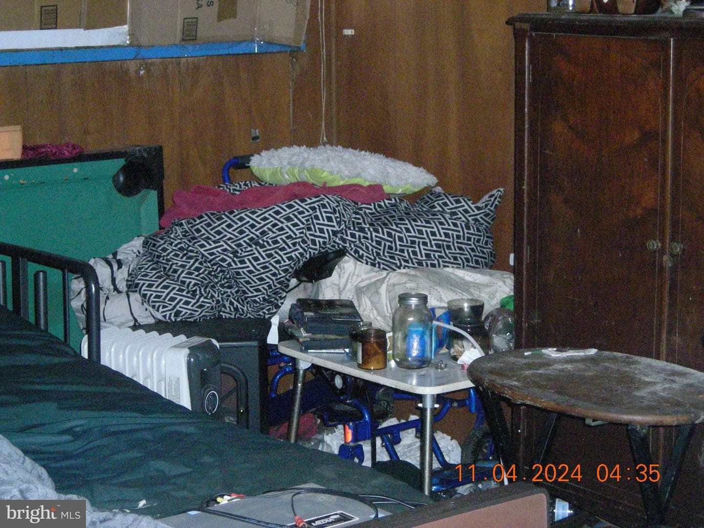 208 Thornridge Drive photo 15