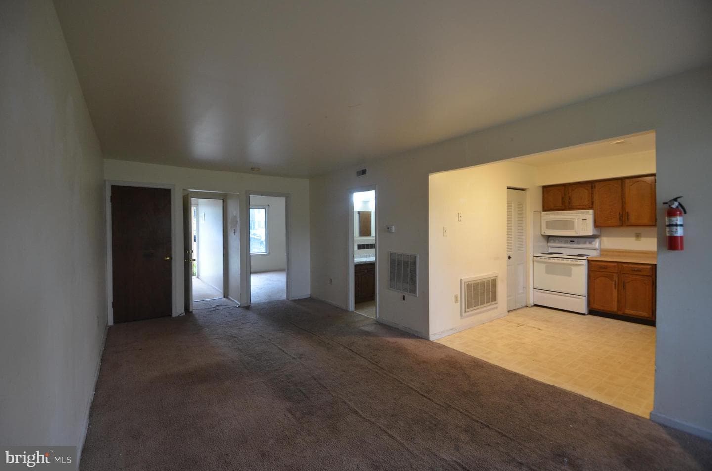 10 Kittery Court photo 10