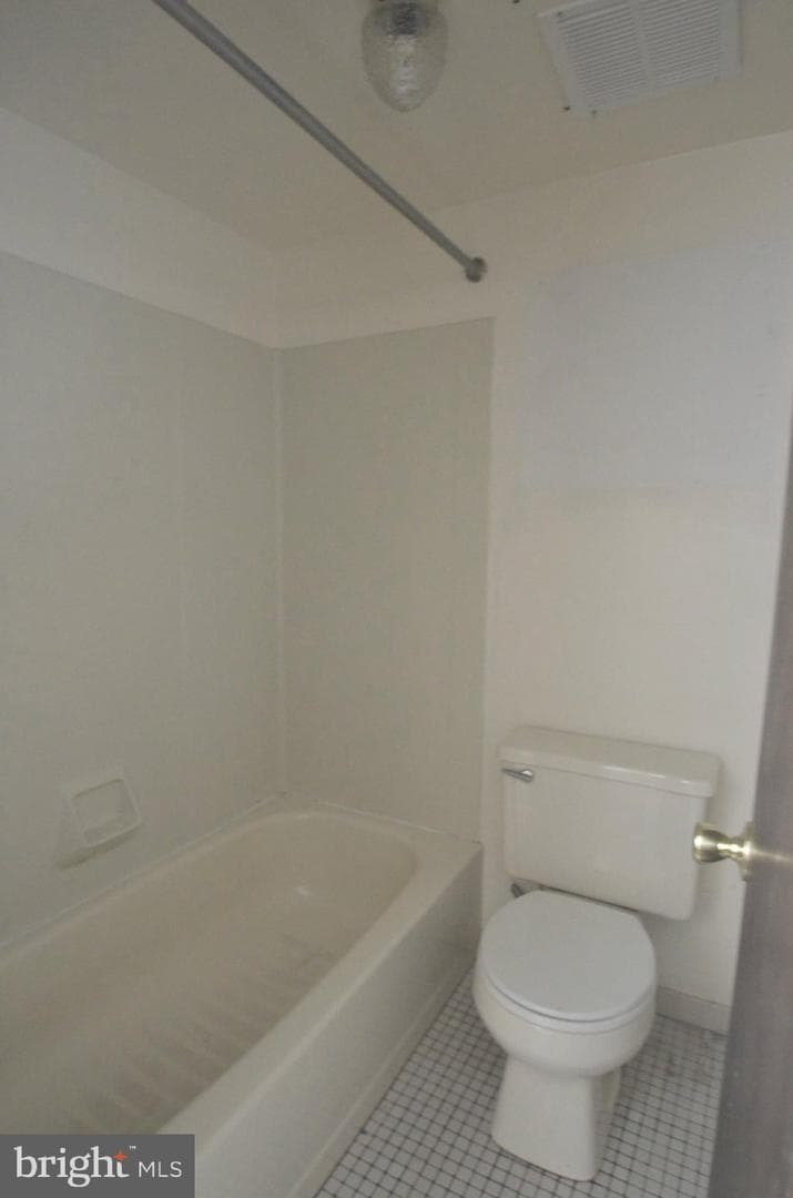 10 Kittery Court photo 8