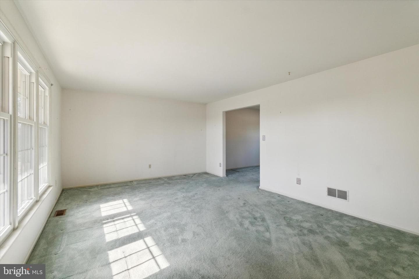 93 Birchwood Drive photo 2