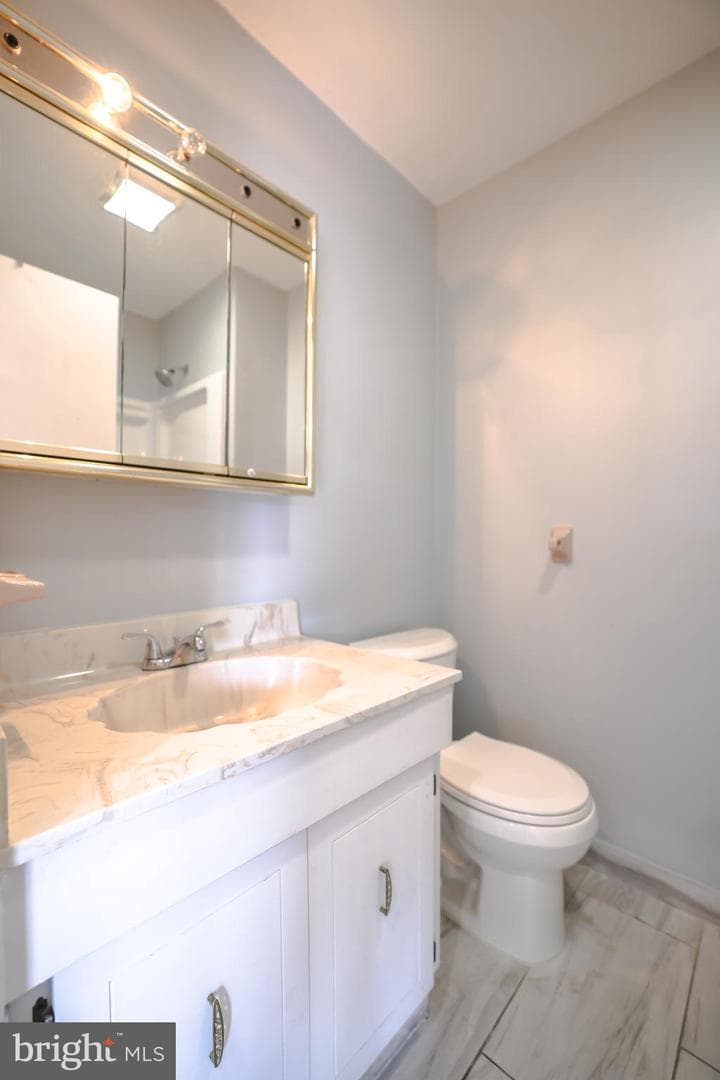 150 Knox Court photo 20