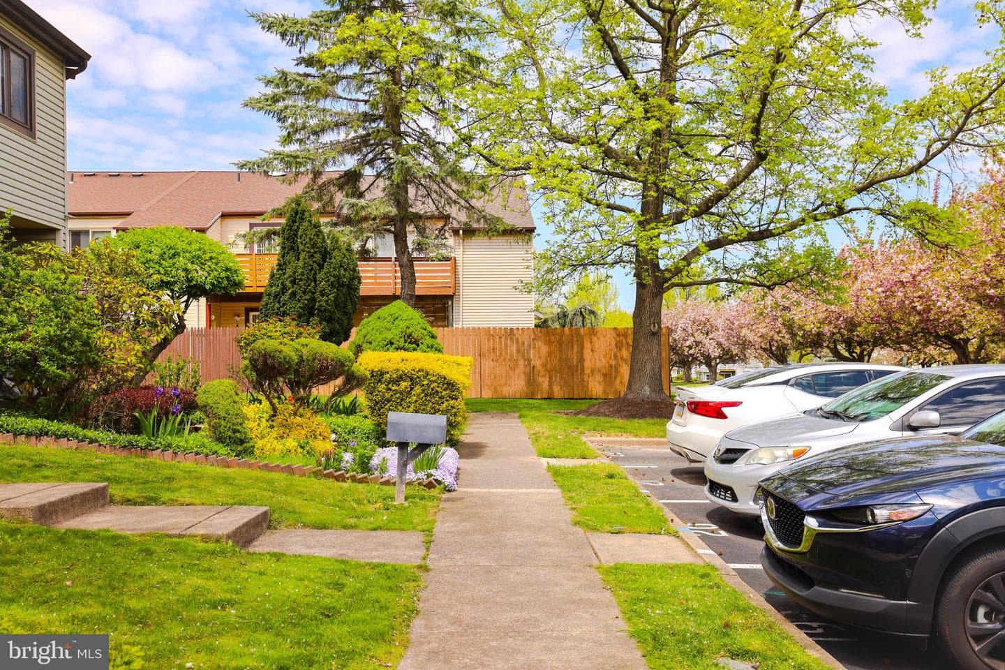 150 Knox Court photo 38