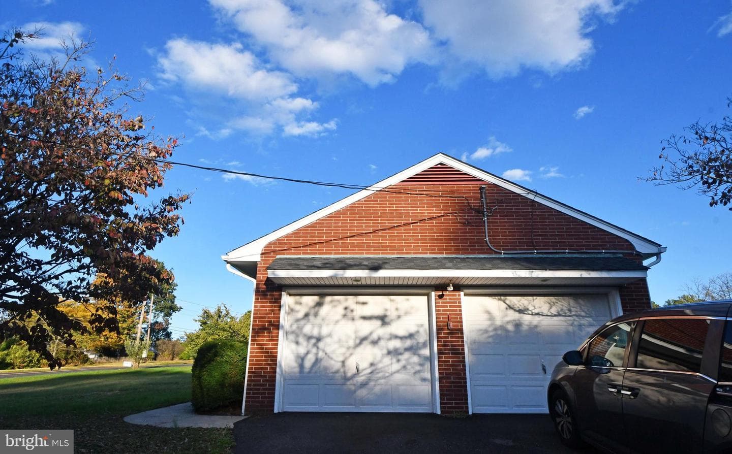 272 Hilltop Road photo 16