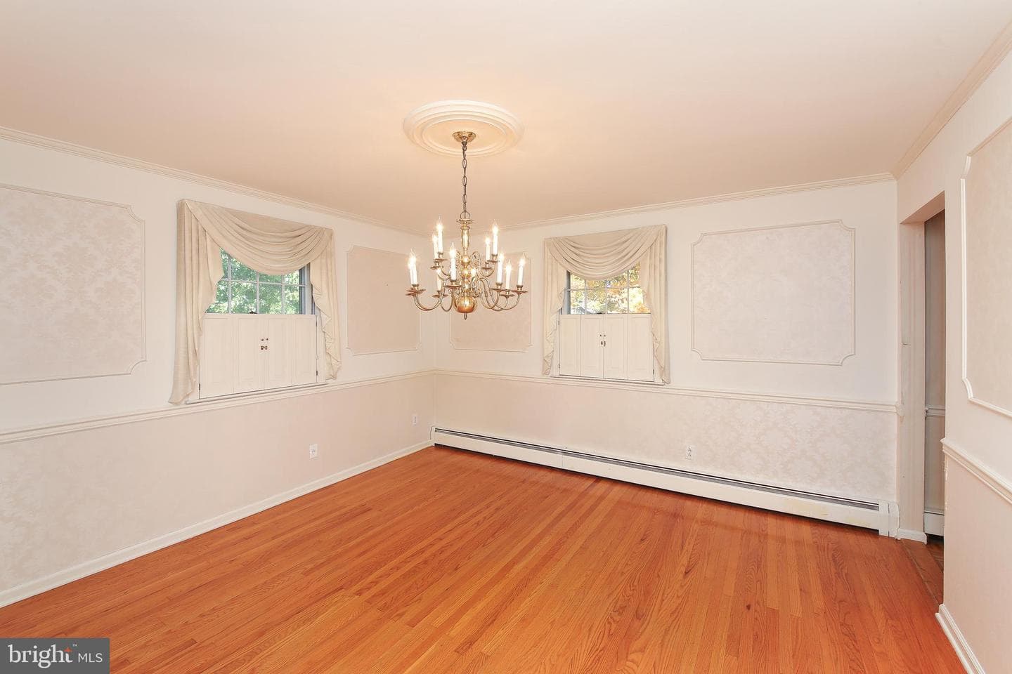 977 Baron Drive photo 8