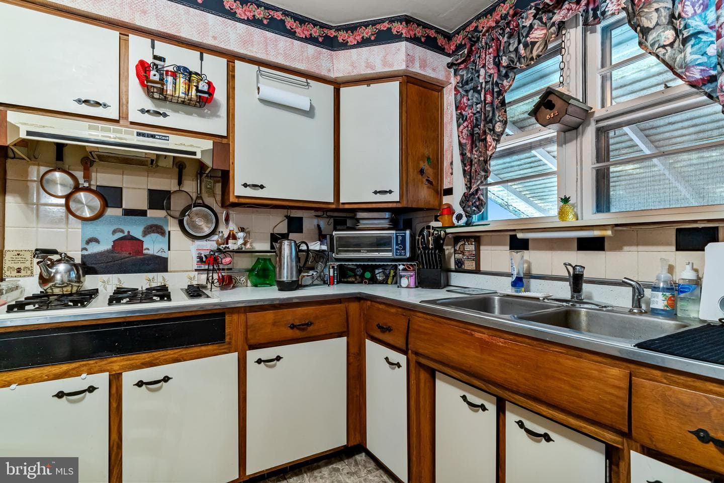 612 S Chubb Drive photo 11