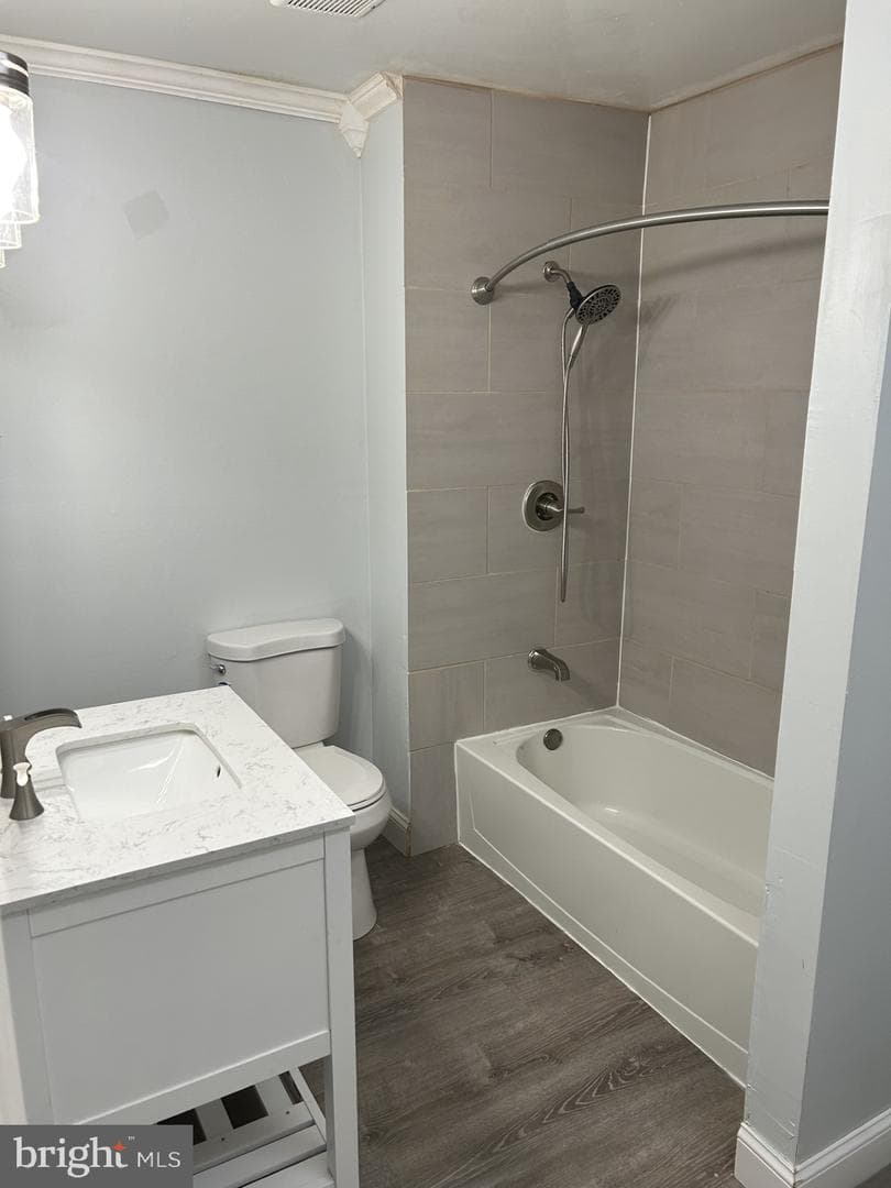 1022 Bancroft Place photo 13